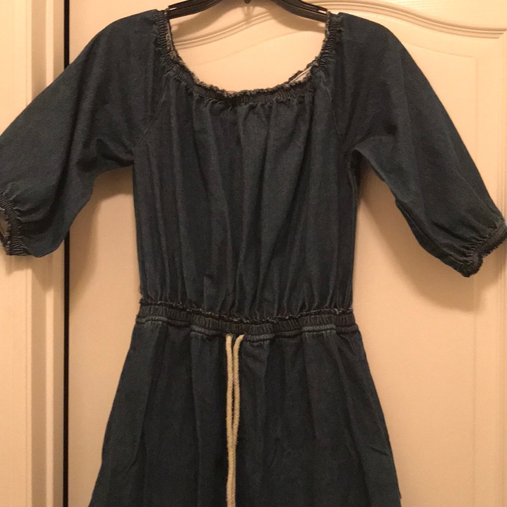 Beautiful blue jean dress 👗